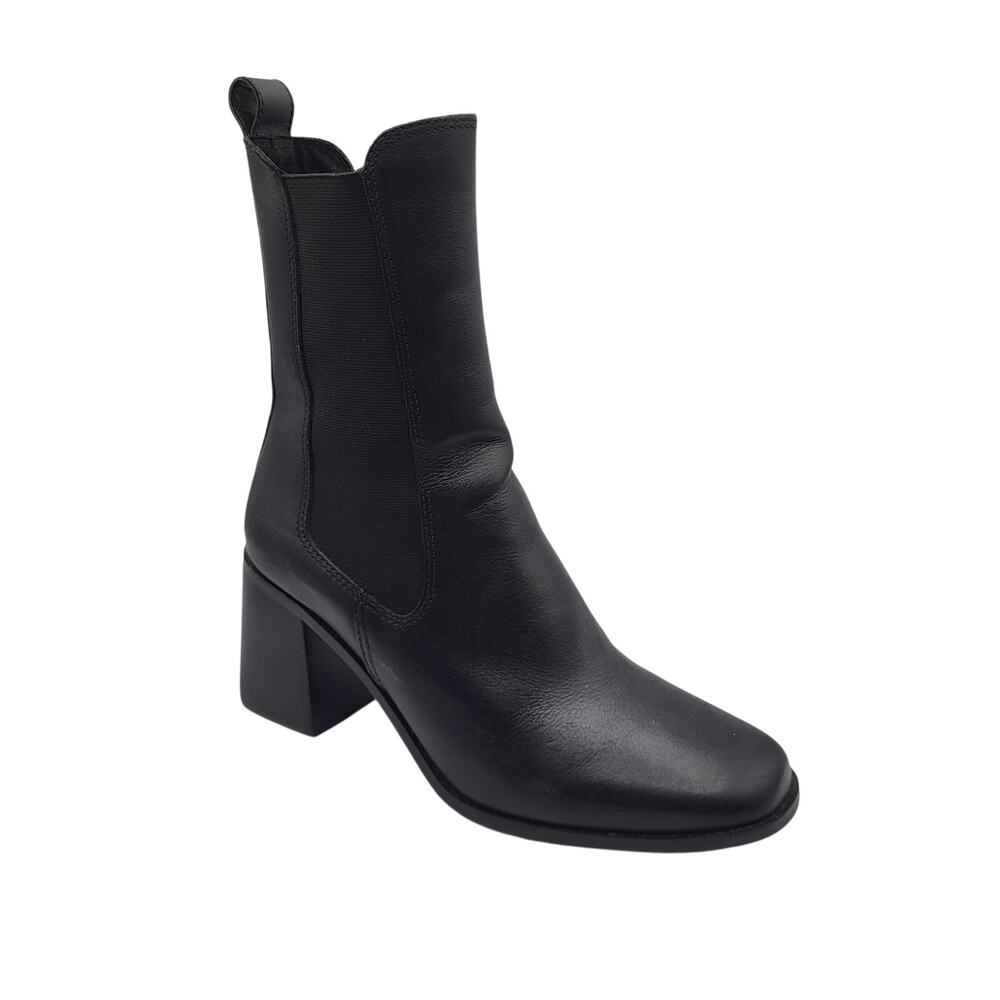 Steve Madden Argent Chelsea Bootie Black Leather Size 9.5 EUC